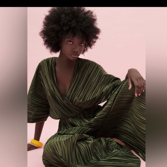 NEW Zara RARE 2 Piece Satin Pleated Green Wide Leg Co Ord Outfit Small 4886/270 - Picture 2 of 6